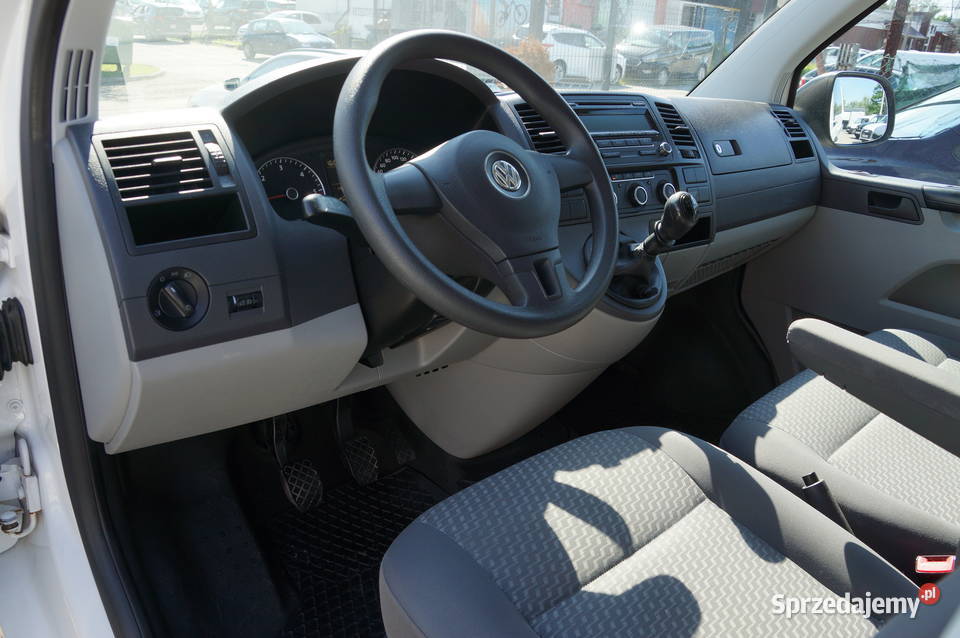 Volkswagen Caravelle 20 TDICR 140 9osób Caravelle Nowy Sącz
