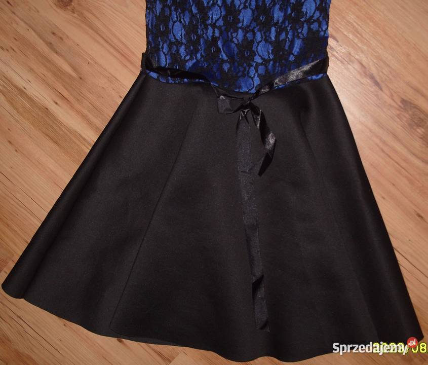 NOWA rozkloszowana sukienka FORTI koronka i Rawicz