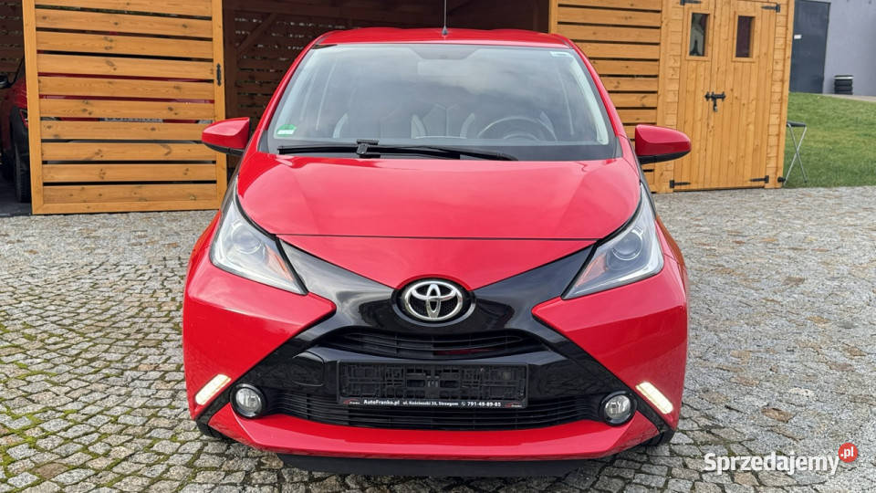 Toyota Aygo 10 Benz 70 z Niemiec KAMERA 5 Drzwi Strzegom