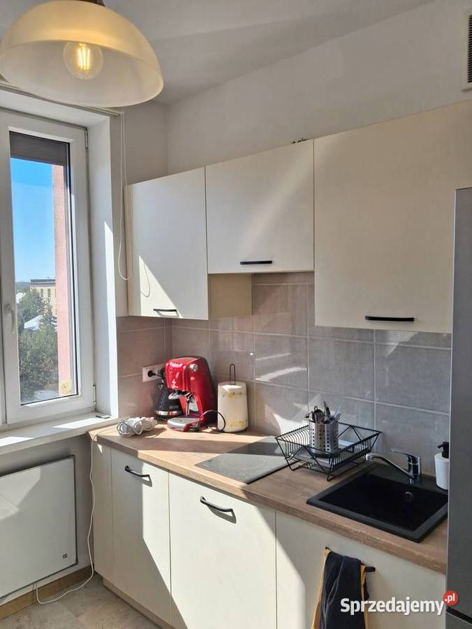 Sprzedam mieszkanie 2 piętra Huta Stara B