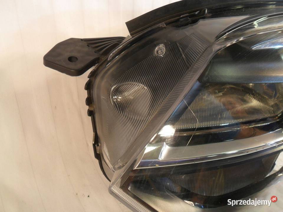 Lampa Przednia Lewa Opel Zafira D IV