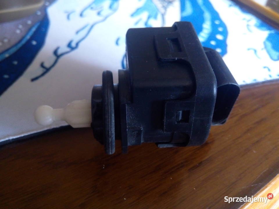 Hella regulacja położenia reflektorów Renault osobowe pomorskie Gdynia