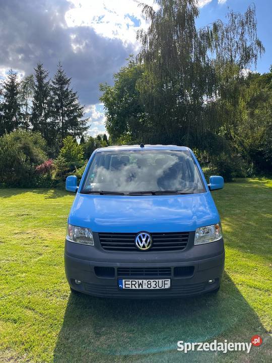 Volkswagen Transporter T5 shuttle