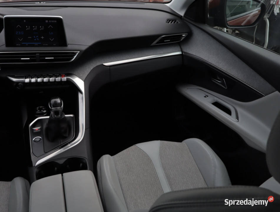 Peugeot 3008 12 PureTech pomarańczowy Lublin