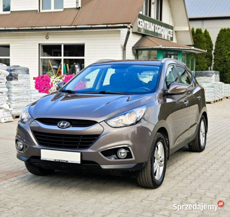Hyundai ix35 Navi Kamera Serwis 4 x 4 Salon Nowy Sącz sprzedam