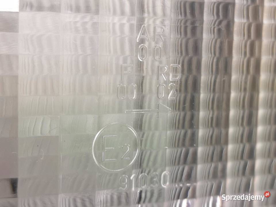 LAMPA PRAWY TYŁ CITROEN XANTIA 19982003 NOWA Lampy cofania