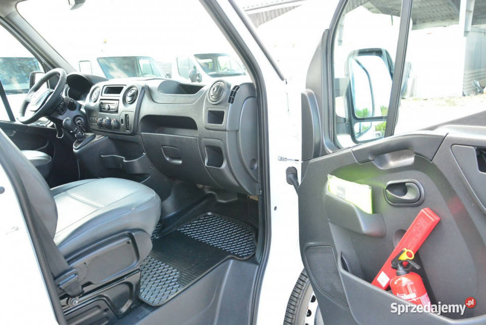 Renault Master 7 osobowy brygadówka NAJAZD pełna Warszawa