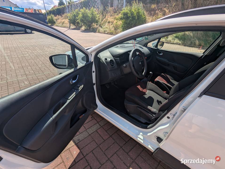 Renault Clio 2015r Kombi 15 DCI Tempo Klima dolnośląskie Zgorzelec