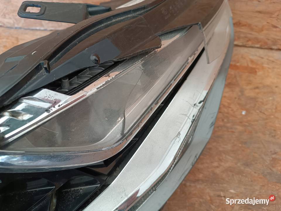 LAMPA REFLEKTOR PRAWY PRZÓD EU AUDI A6 C7 FULL Nowy Tomyśl