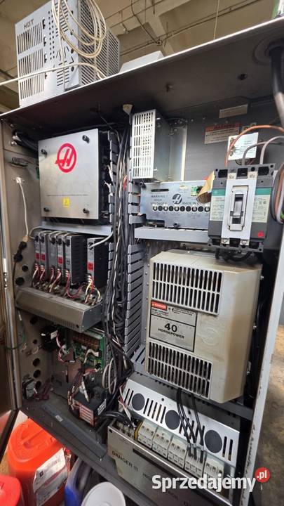 Centrum tokarskofrezarskie CNC HAAS ST30Y 2012