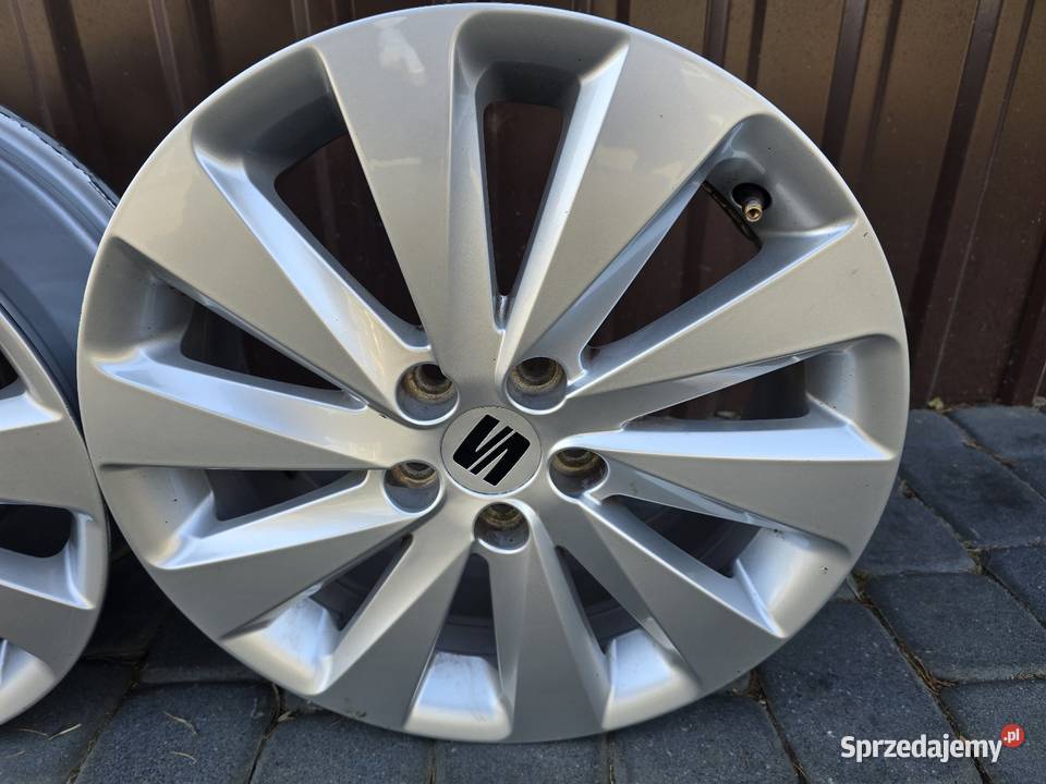 Alufelgi oryginalne Seat 16 5x100 Samochodowe Czarna Woda