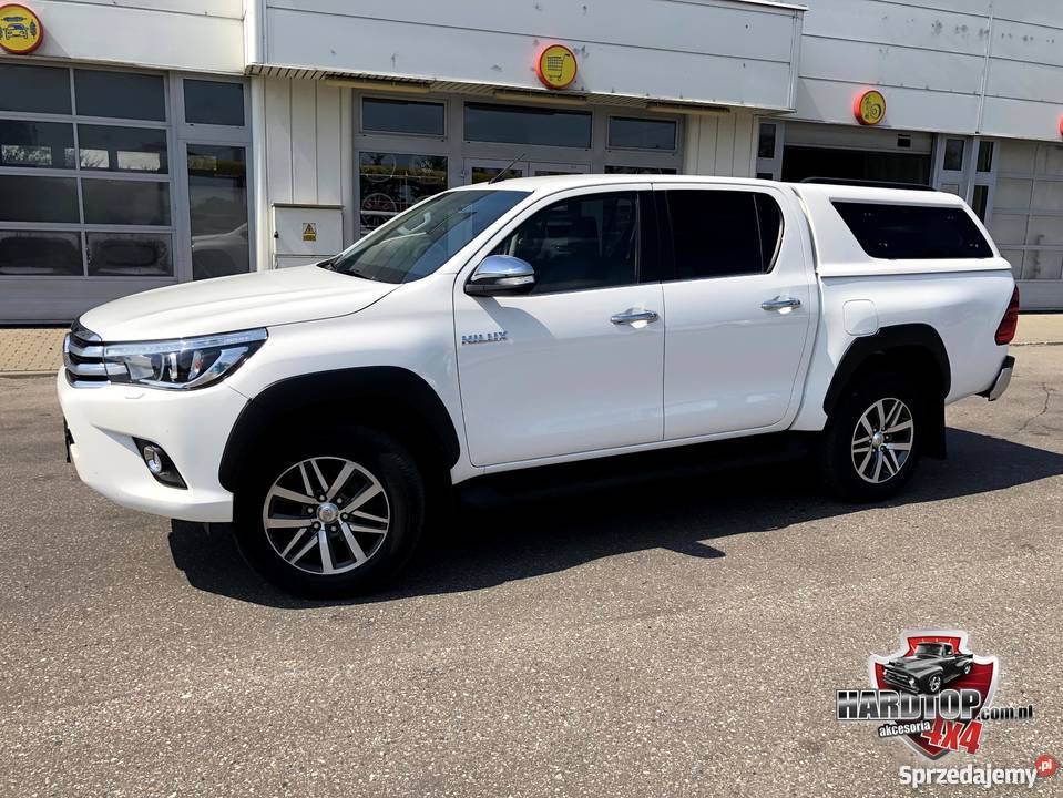 Zabudowa Hardtop Toyota Hilux 2018 2 Części warmińsko-mazurskie