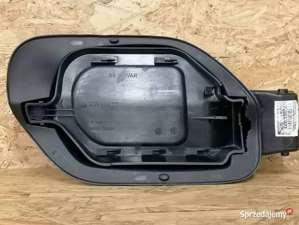 VW PASSAT B8 KOMBI KLAPKA WLEW PALIWA 3G9809117 Pozostałe Pleszew