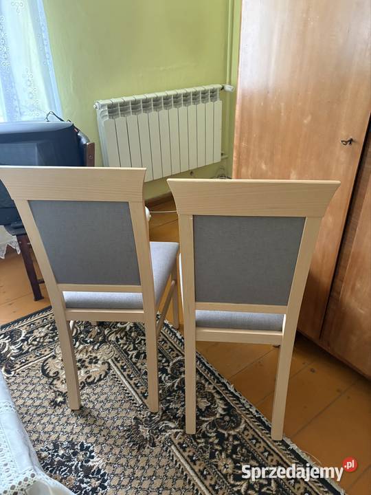 Stół krzesła Mienice sprzedam