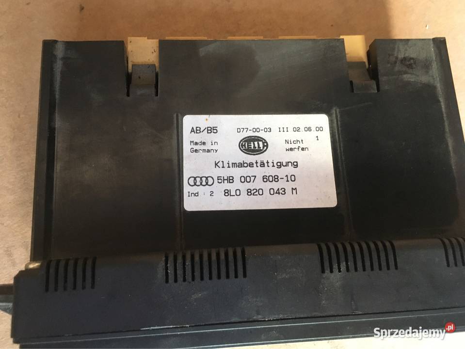 Panel Klimatyzacji Audi A3 8L 8L0820043M osobowe