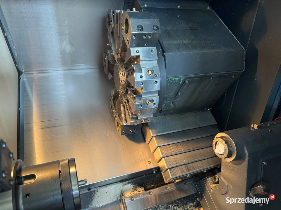 Tokarka CNC DOOSAN LYNX 220 LMA napędzane