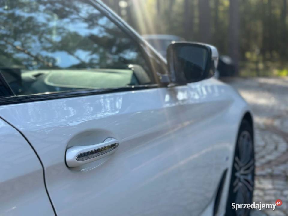 BMW Seria 5 G30G31 2017 2023 20 530e benzyna Słupsk