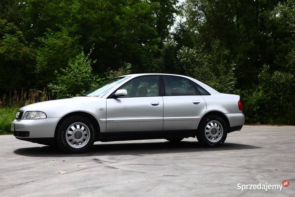 Audi A4 B5 16 Benzyna Klima ABS Kolonia Obory