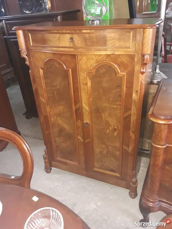 Pensjonarka bielizniarka komoda Tarnogród