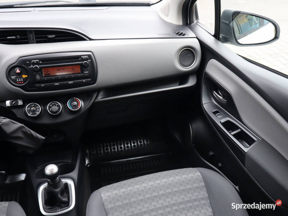 Toyota Yaris 10 VVTi isofix śląskie Katowice