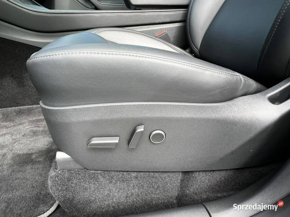 Tesla Y Longe Range RWD tempomat Baranowo