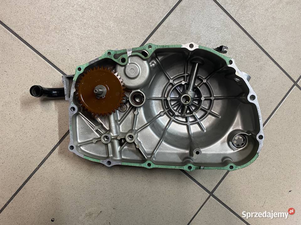 Pokrywa sprzęgła silnika Honda Varadero XL 125 małopolskie Brzeszcze
