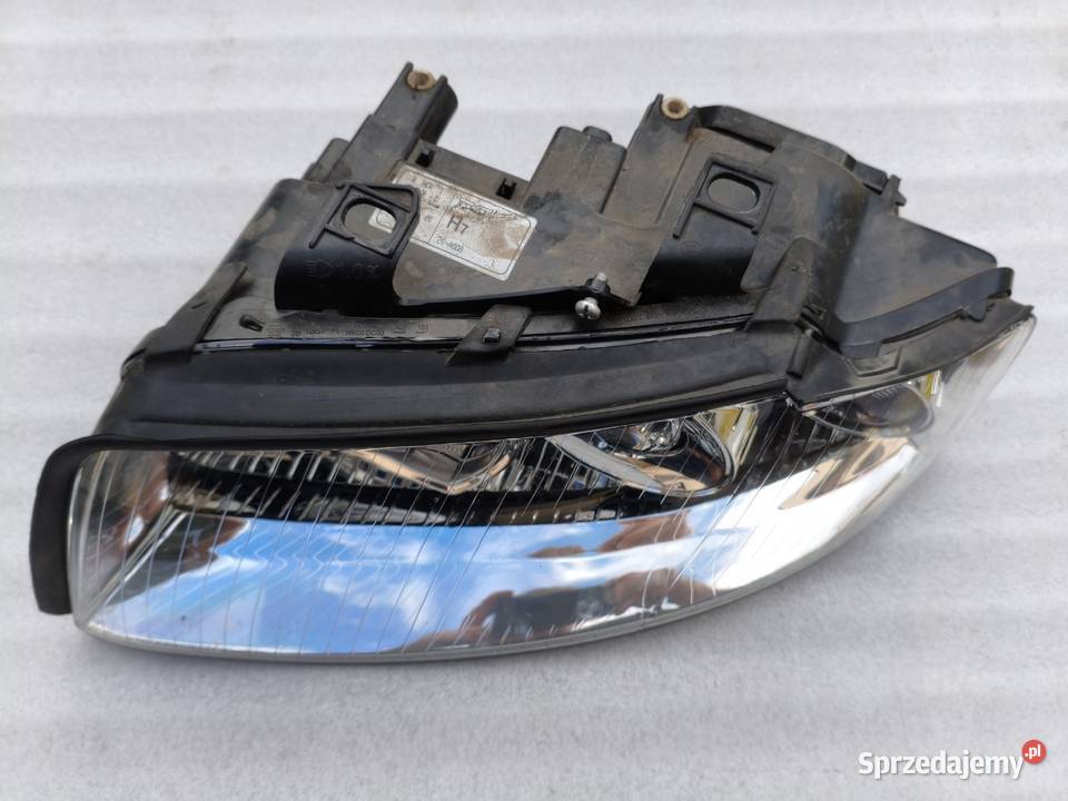 Lampa Lewy Przód Przednia Lewa Audi A4 B6 TYC Wyszków