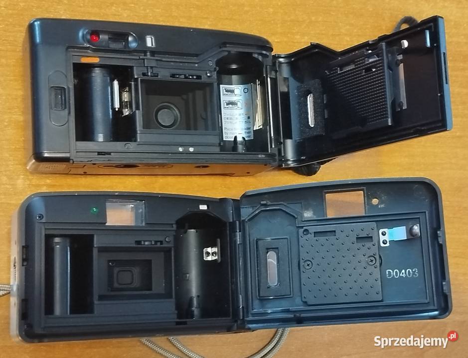 Dwa aparaty fotograficzne Skoczów