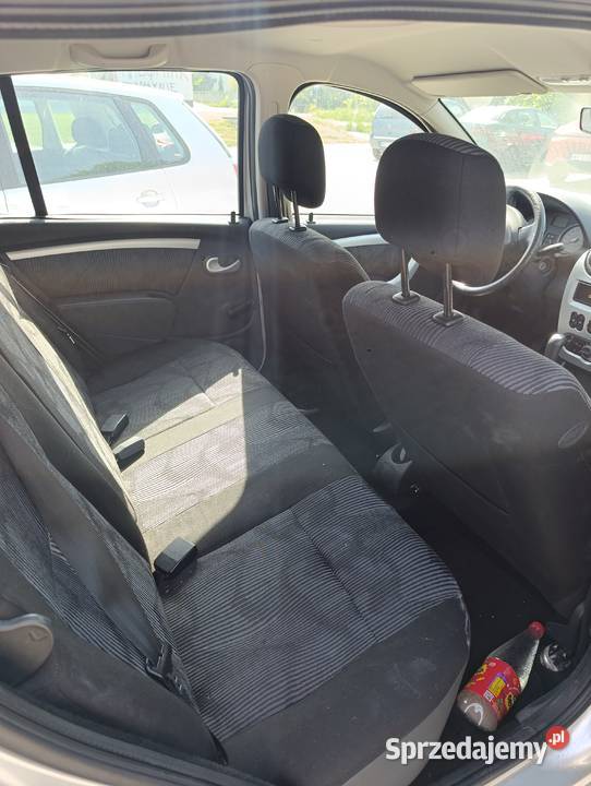 Dacia Sandero 14 bg Radom