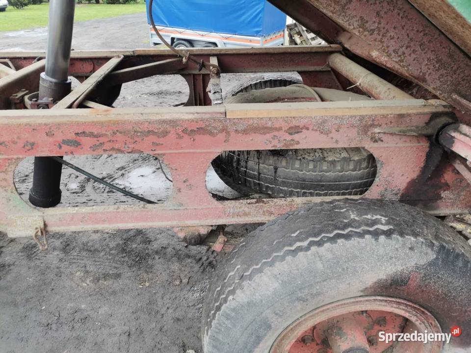 Przyczepa rolnicza 3 str wywrot 8 t
