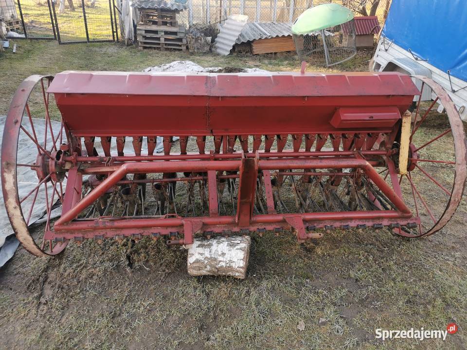 Siewnik zbożowy 21 lejków Zakrzówek