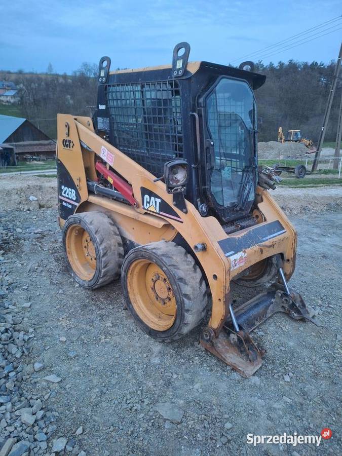 Miniladowarka caterpillar 226b Nowy Sącz