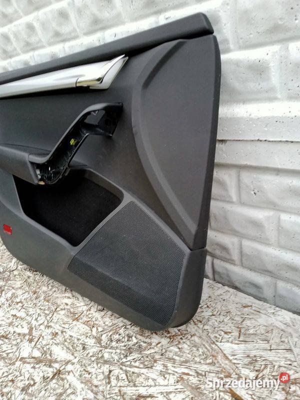 BOCZEK TAPICERKA LEWA PRZÓD SKODA OCTAVIA III 13 Rakoniewice
