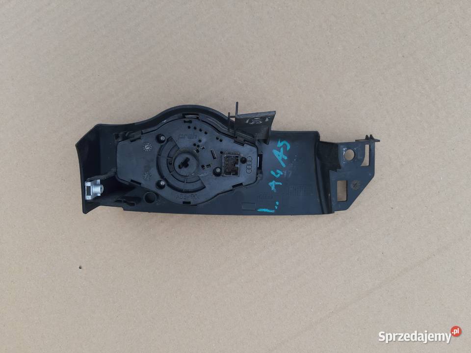 AUDI A4 A5 8T PRZEŁĄCZNIK ŚWIATEŁ WŁĄCZNIK Trzciel