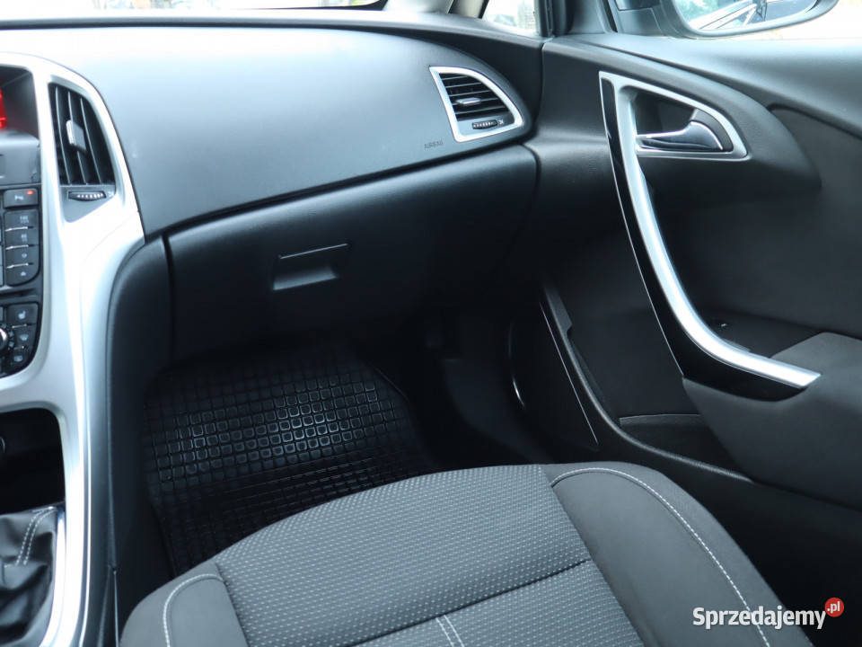Opel Astra 14 T elektryczne szyby Astra Katowice sprzedam
