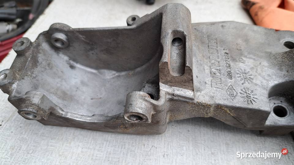 8200527320 łapa podstawa alternatora 20dci Częstochowa sprzedam