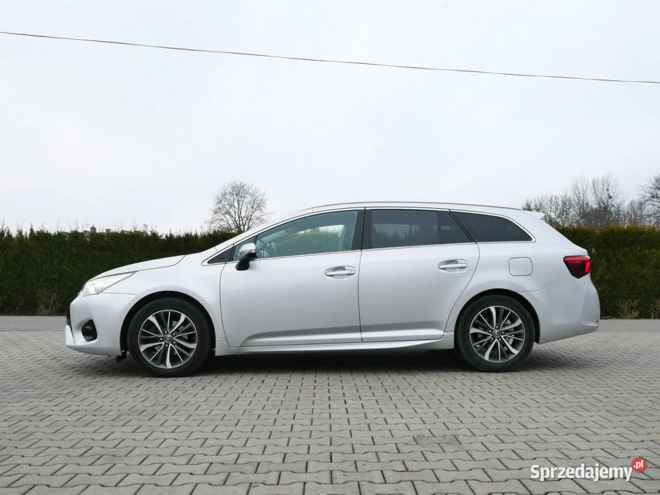 Toyota Avensis 18 147 Eu6 Sol Kombi 2xPDC Navi gniazdo AUX Avensis Goczałkowice-Zdrój