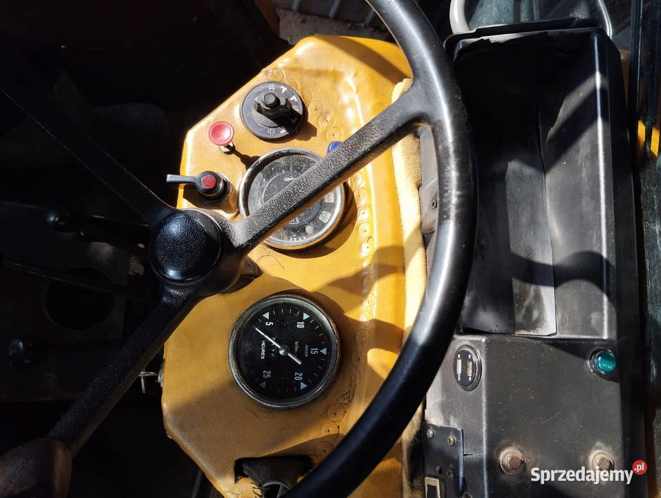 Traktor ciągnik renault 551s Ursus fergusson Jasło