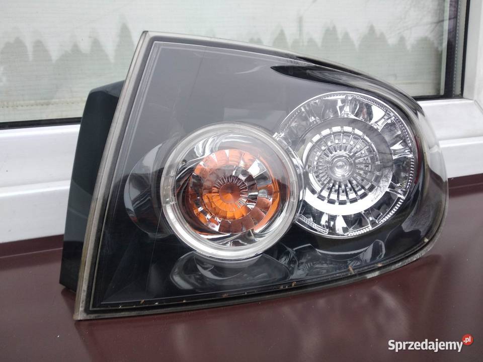 Mazda 3 BK sedan lampa tył tylna prawa narożna w Sieradz