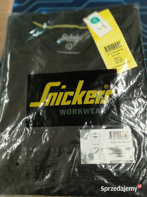 TShirt snickers logo rozmiar L czarna Rozmiar L Maków Podhalański