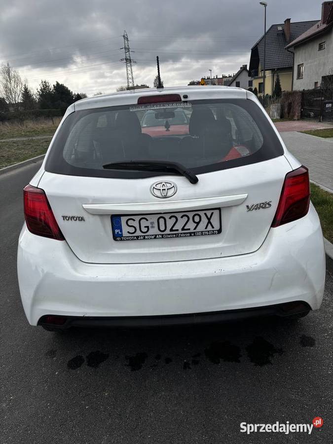 Toyota Yaris benzyna
