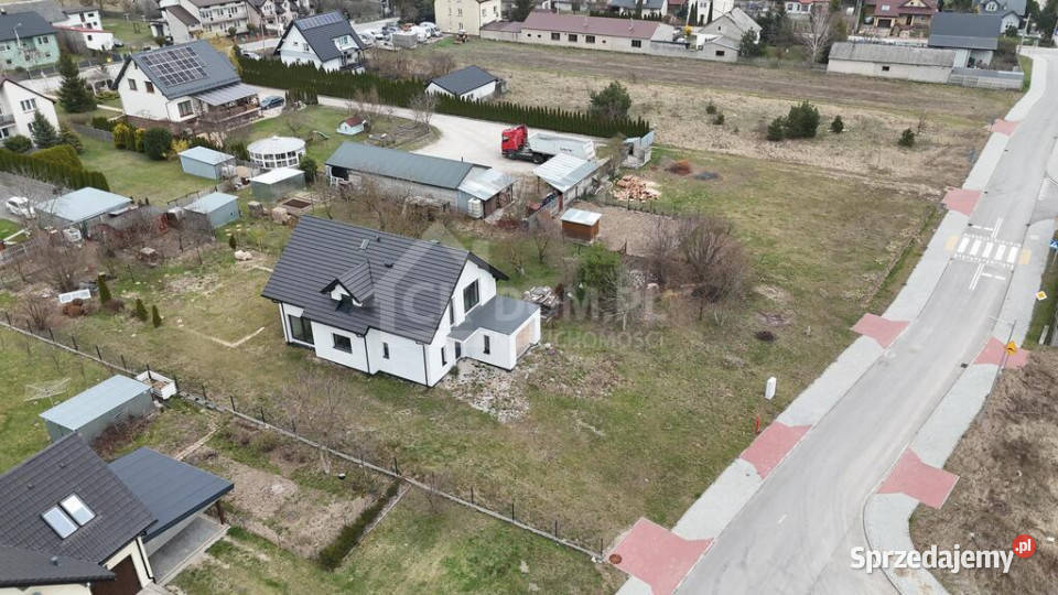 Dom 18396 m na działce 1089 m Kowala świętokrzyskie