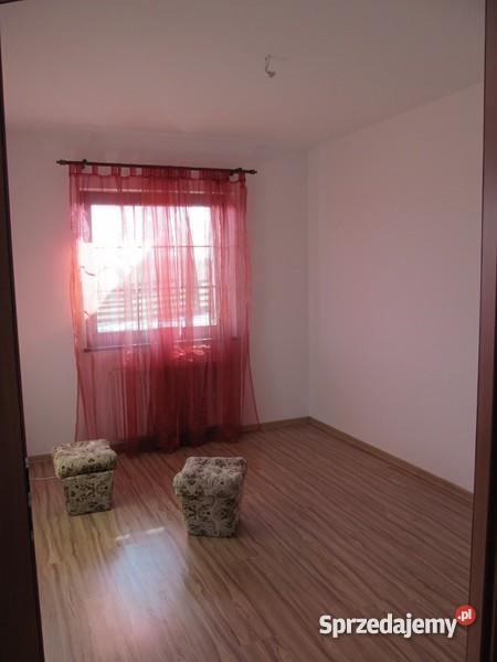 dom w miejscowości Rozgity koło Olsztyna wolnostojący Rozgity