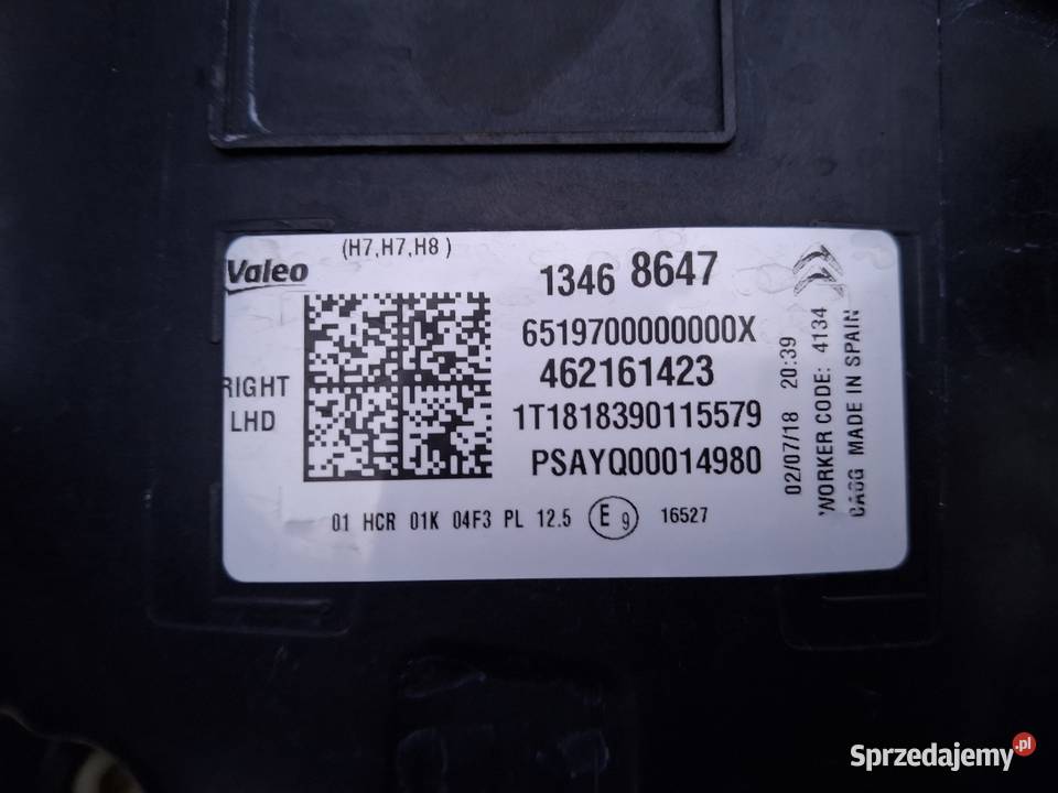 CITROEN C3 AIRCROSS REFLEKTOR PRAWY LAMPA PRAWA Bieleń