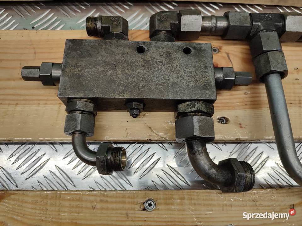 Zamek siłownika Merlo P 6010 EV Pozostałe Wilkowo