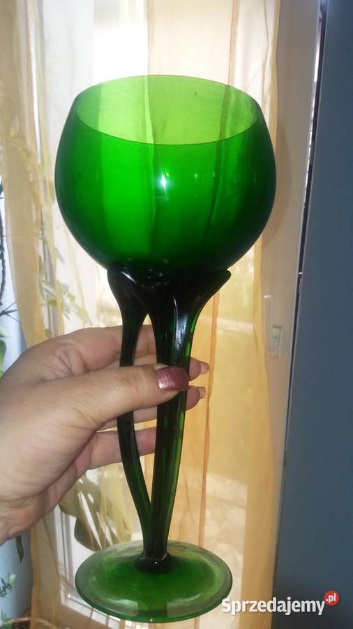 Wysoki kielich szmaragdowy PRL Łódź
