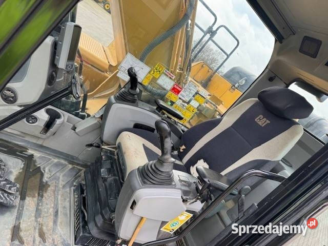 Koparka gasienicowa CAT Caterpillar 326 FL Warszawa