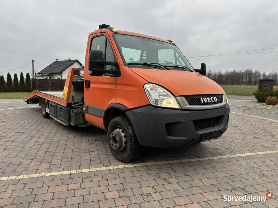 inne Iveco Daily 70C17P Laweta z dźwigiem Specjalne mazowieckie Lipówki