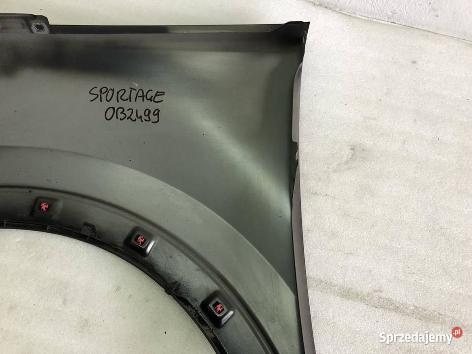 BŁOTNIK PRAWY PRZÓD KIA SPORTAGE III 1K