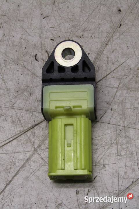 CZUJNIK UDERZENIOWY UDERZENIA TOYOTA YARIS III